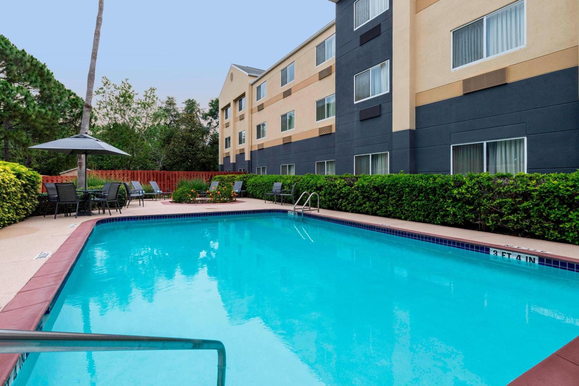 Fairfield Inn And Suites St Petersburg Clearwater Pinellas Park Extérieur photo